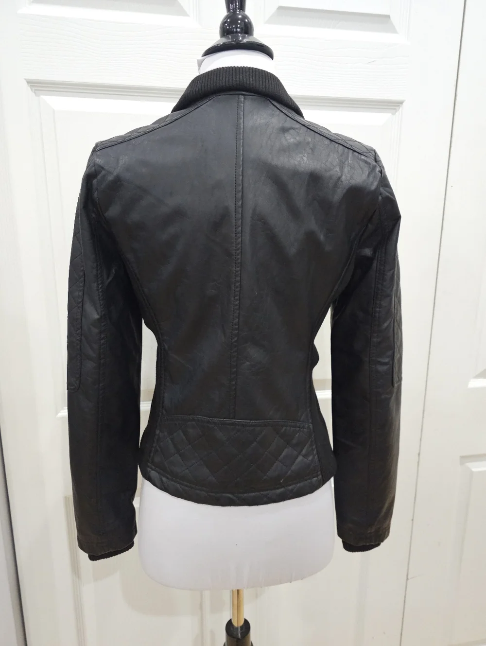 Therapy Lane Crawford Black Quilted Faux Leather Bomber Knit Zip Jacket Coat S - Picture 3 of 11